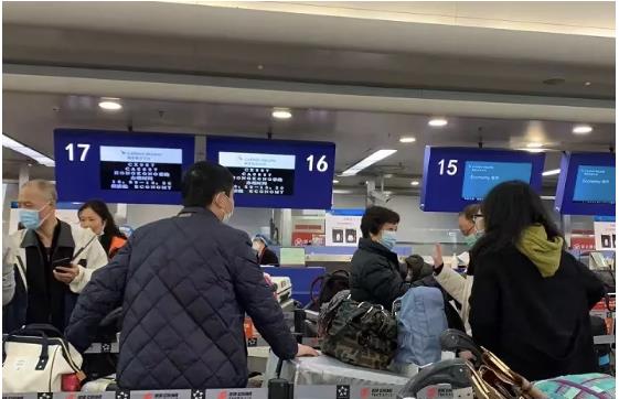 加拿大签证登机